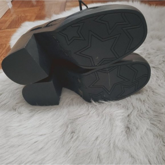 Preppy Patent Oxford Platform Lace Shoes- *New In Box* by Dirty Laundry - Picture 13 of 16